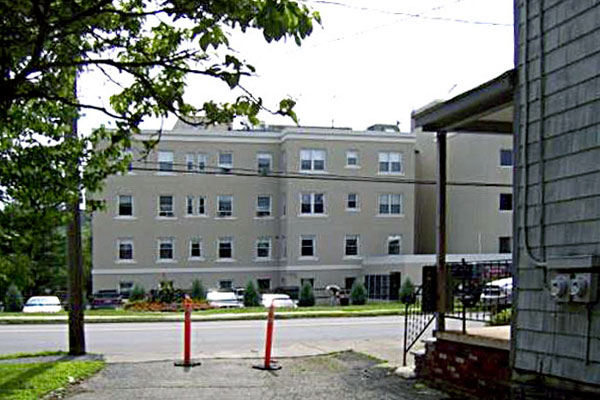 E.D. Pons and Associates - Roberta Glinton Medical Office Building